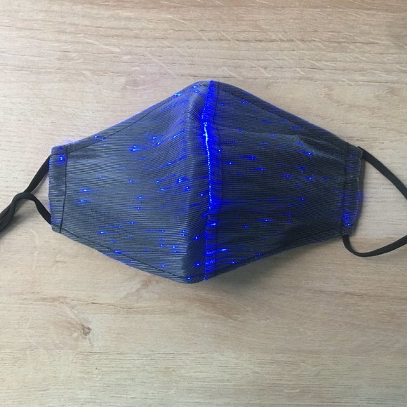 7 Color LED Light Up LED Mask USB Rechargeable - Picture 8 of 8